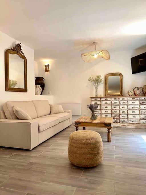 Lou Paseo : Appartement Brocante Centre Historique Л'Іль-сюр-ла-Сорг Екстер'єр фото
