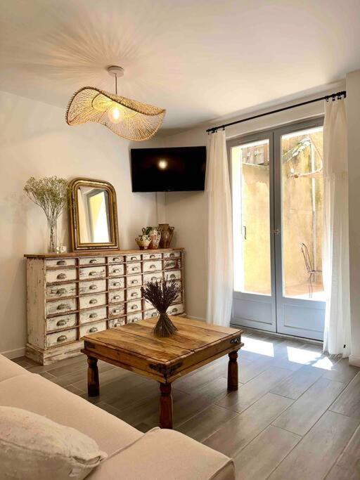 Lou Paseo : Appartement Brocante Centre Historique Л'Іль-сюр-ла-Сорг Екстер'єр фото